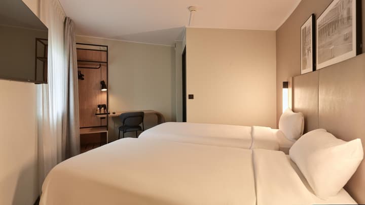 Campanile PRIME - Paris - Porte de Bagnolet