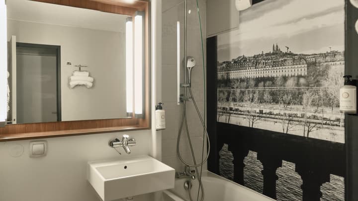 Campanile PRIME - Paris - Porte de Bagnolet