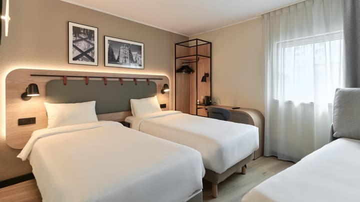 Campanile PRIME - Paris - Porte de Bagnolet
