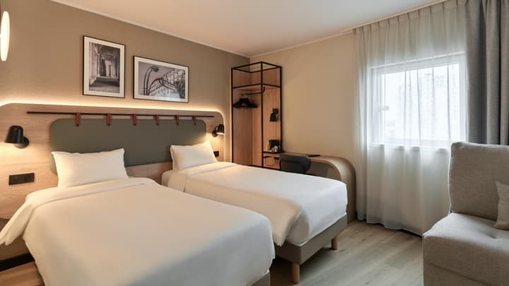 Campanile PRIME - Paris - Porte de Bagnolet