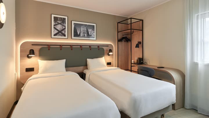 Campanile PRIME - Paris - Porte de Bagnolet