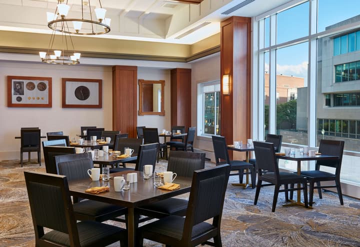 The Inn at Penn, A Hilton Hotel