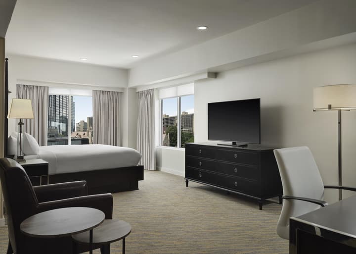 The Inn at Penn, A Hilton Hotel