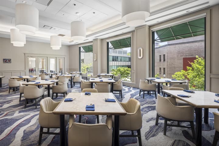 The Inn at Penn, A Hilton Hotel