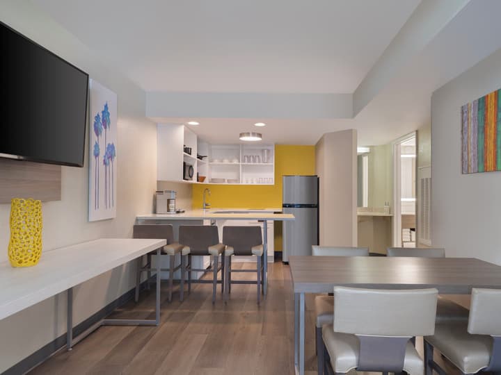 Holiday Inn Resort Orlando Suites - Waterpark by IHG