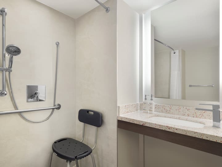 Holiday Inn Resort Orlando Suites - Waterpark by IHG