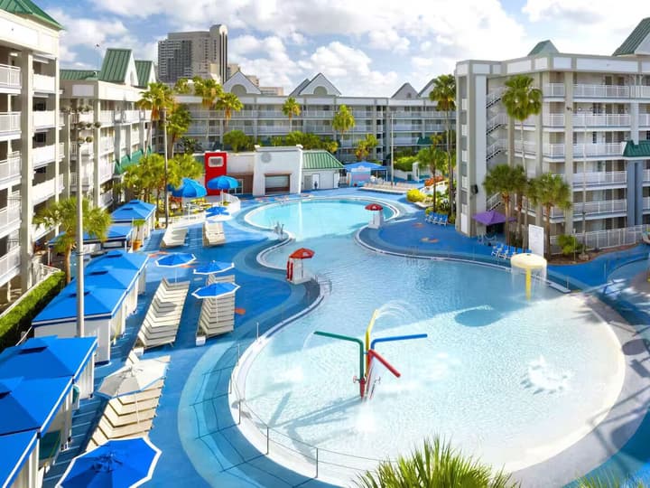 Holiday Inn Resort Orlando Suites - Waterpark by IHG