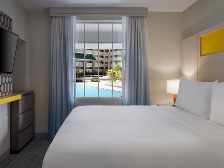 Holiday Inn Resort Orlando Suites - Waterpark by IHG