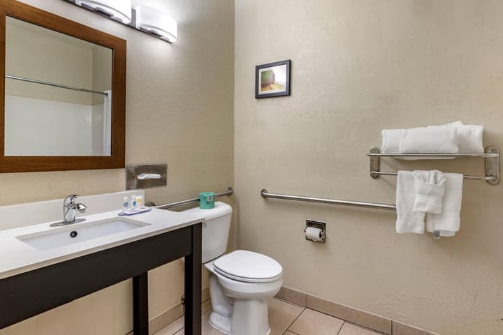 Comfort Inn Oklahoma City South - I-240