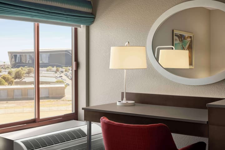 Hampton Inn Tropicana