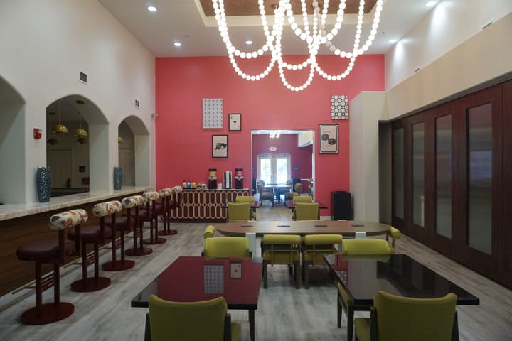 Hampton Inn Tropicana