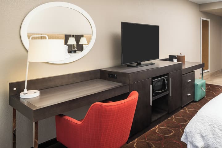 Hampton Inn Tropicana