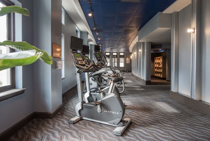 Magnolia Hotel Dallas Downtown