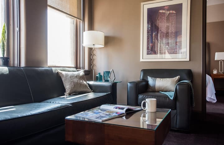 Magnolia Hotel Dallas Downtown