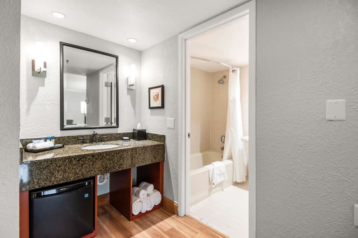Miami Lakes Hotel