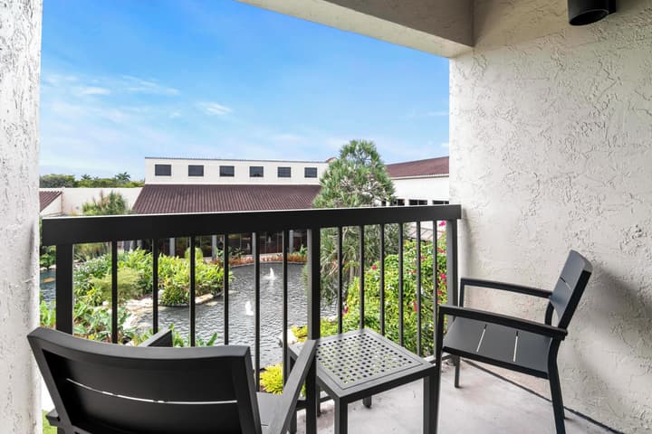 Miami Lakes Hotel