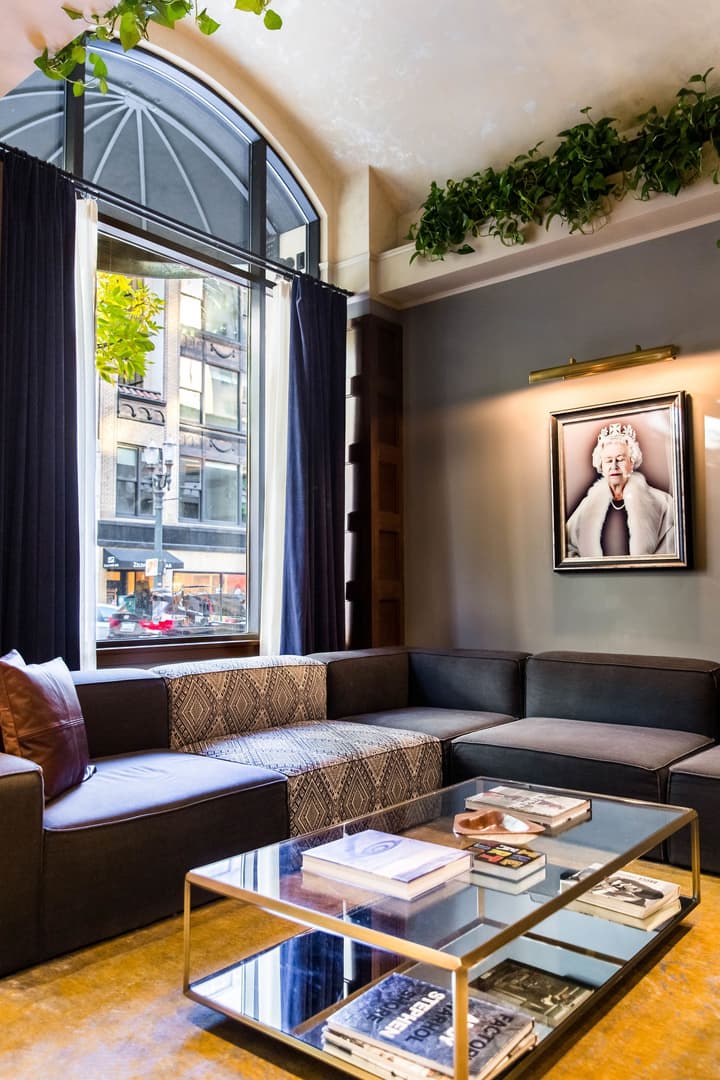 Dossier Hotel