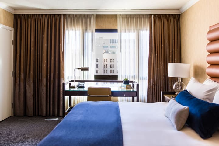 Dossier Hotel