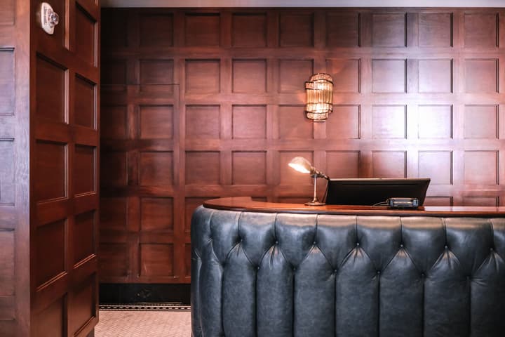 Dossier Hotel
