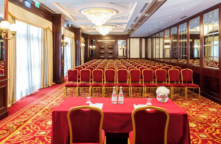 Leonardo Hotel Milan City Center