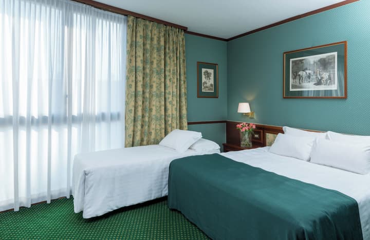 Leonardo Hotel Milan City Center