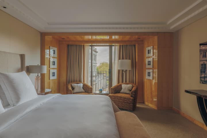 Four Seasons Hotel London at Park Lane
