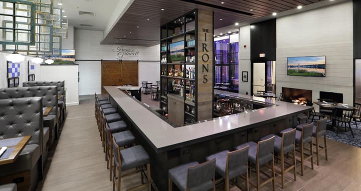 Hilton Mystic