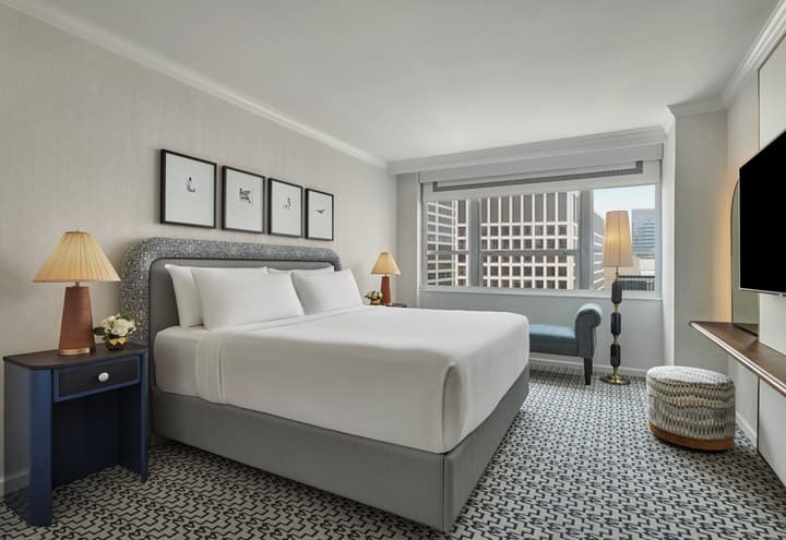 InterContinental Chicago Magnificent Mile by IHG