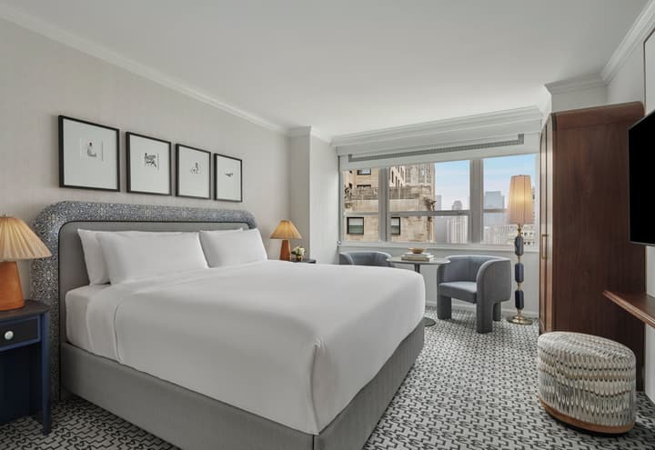 InterContinental Chicago Magnificent Mile by IHG