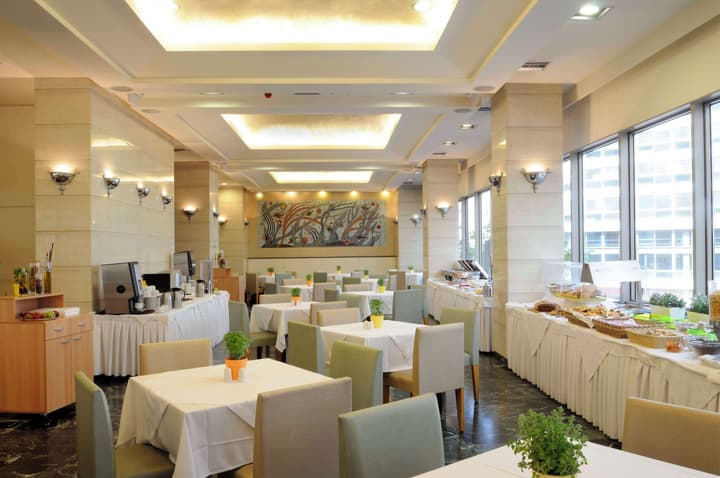 Dorian Inn, Sure Hotel Collection by Best Western