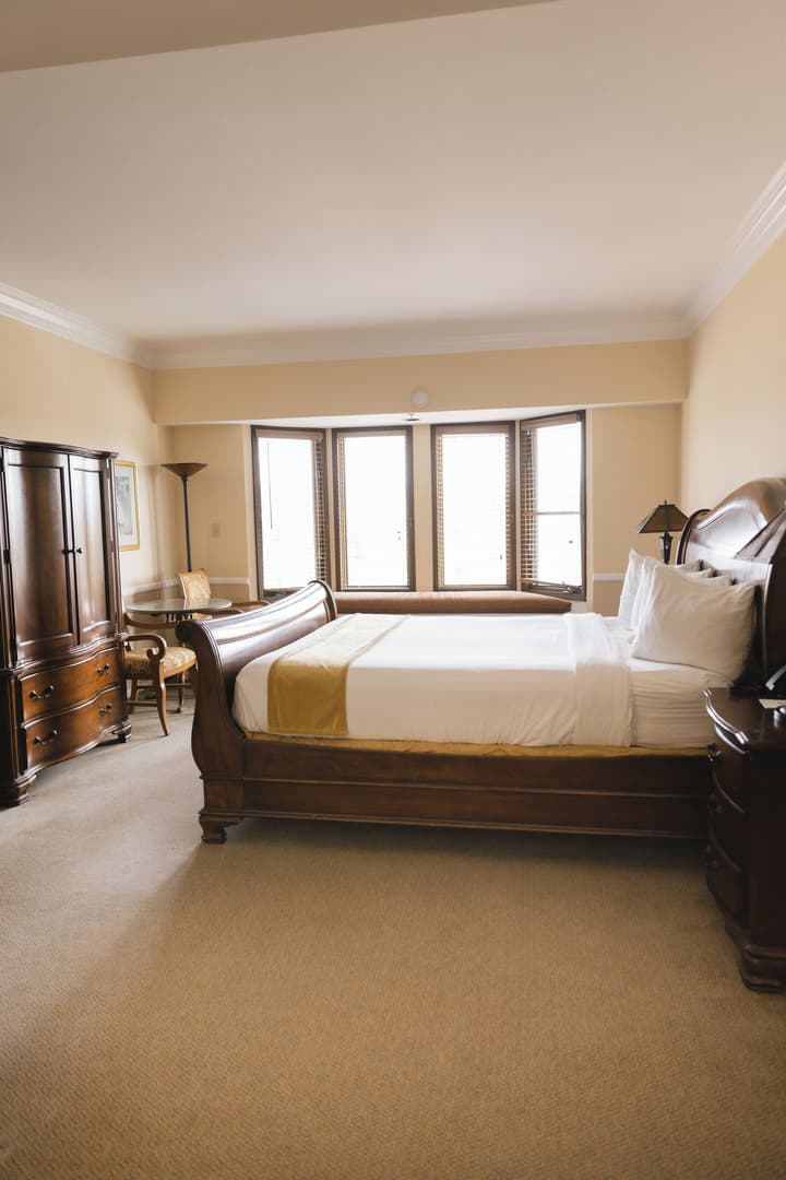 Historic Santa Maria Inn