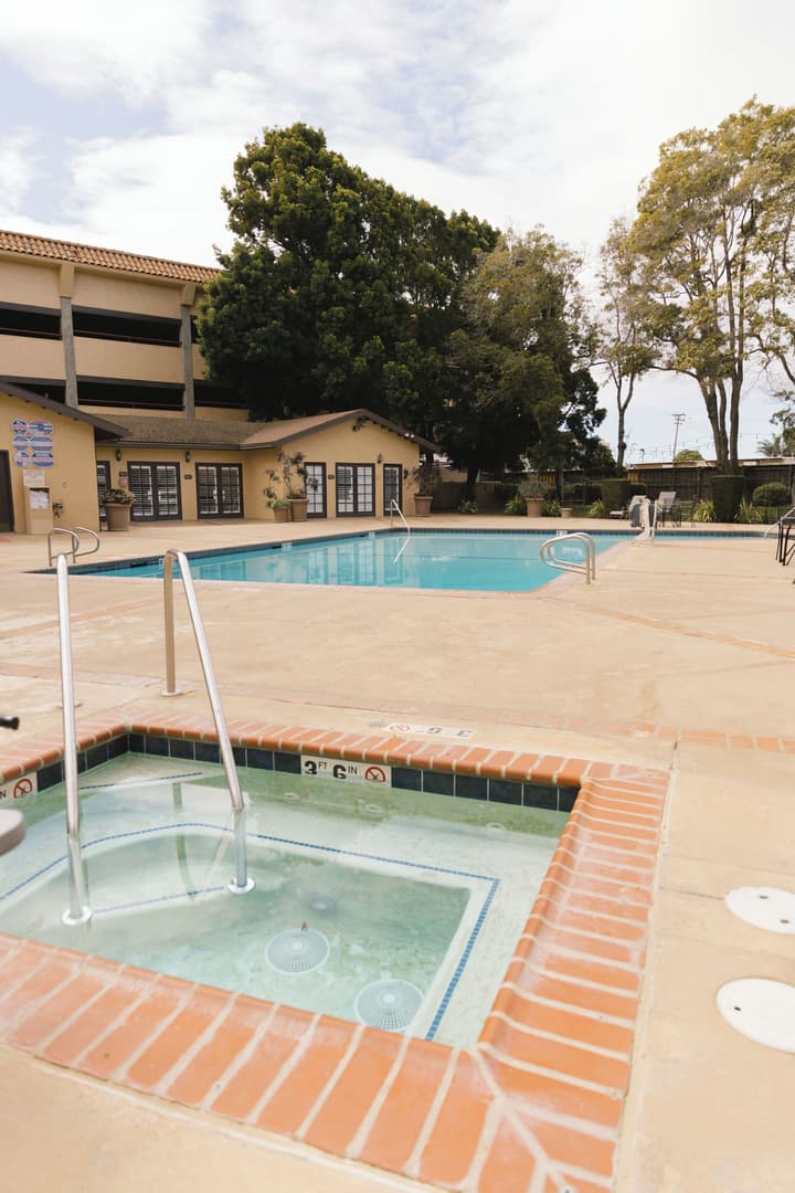 Historic Santa Maria Inn