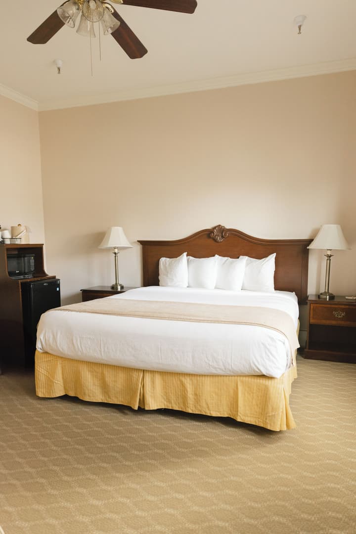 Historic Santa Maria Inn