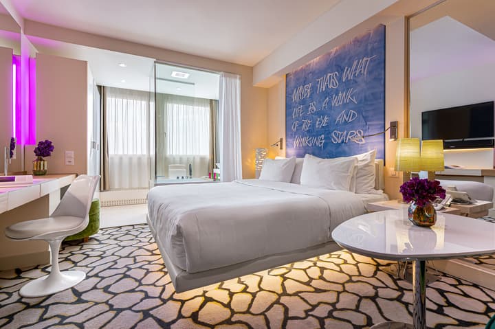 Hotel N'vY