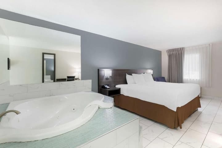 Downtown Inn & Studio Suites