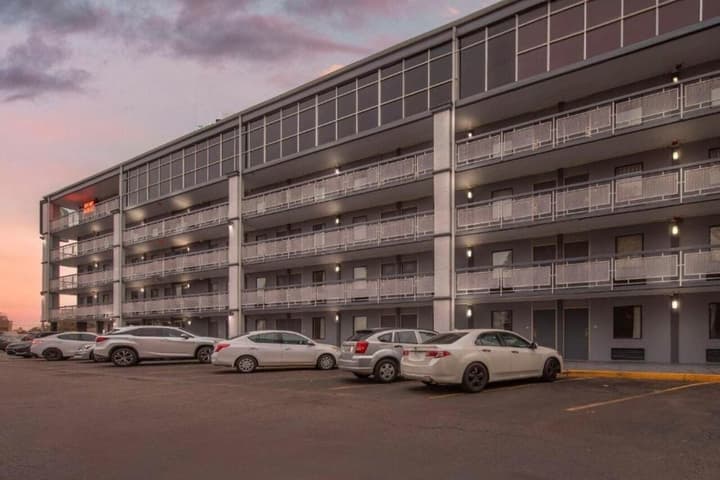 Downtown Inn & Studio Suites
