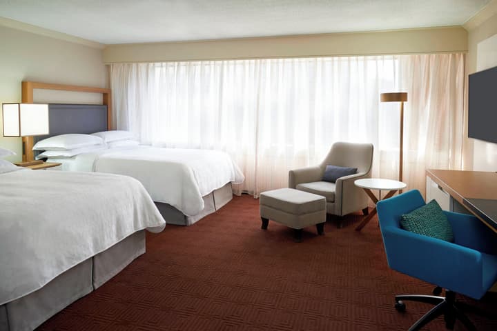 Sheraton Ottawa Hotel