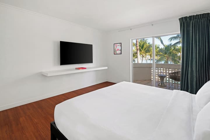 Palm Tree Club Miami Hotel