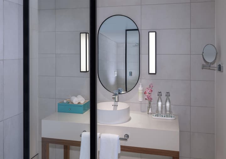Avani Plus Barbarons Seychelles Resort