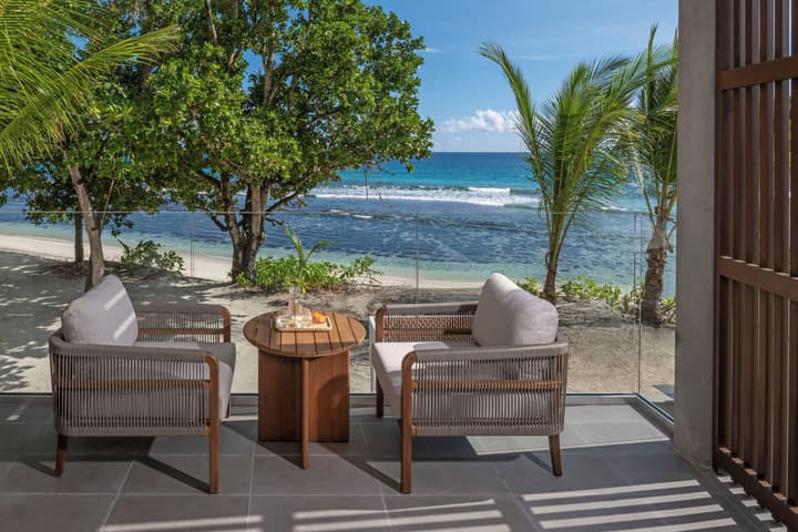 Avani Plus Barbarons Seychelles Resort