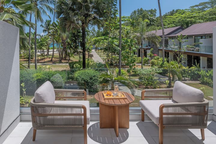 Avani Plus Barbarons Seychelles Resort