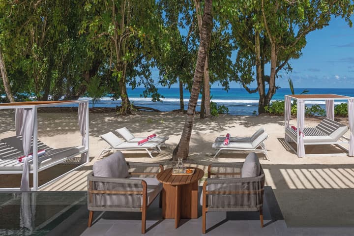 Avani Plus Barbarons Seychelles Resort