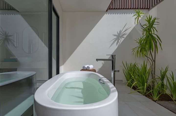 Avani Plus Barbarons Seychelles Resort