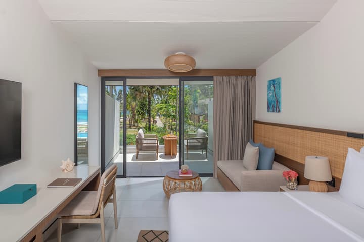 Avani Plus Barbarons Seychelles Resort