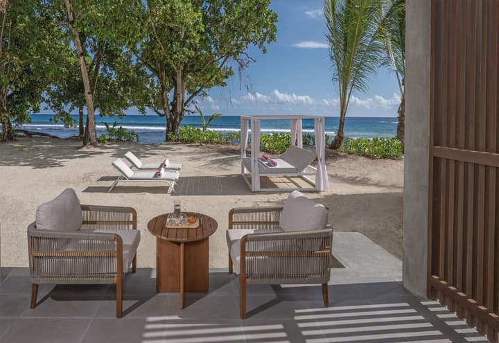 Avani Plus Barbarons Seychelles Resort
