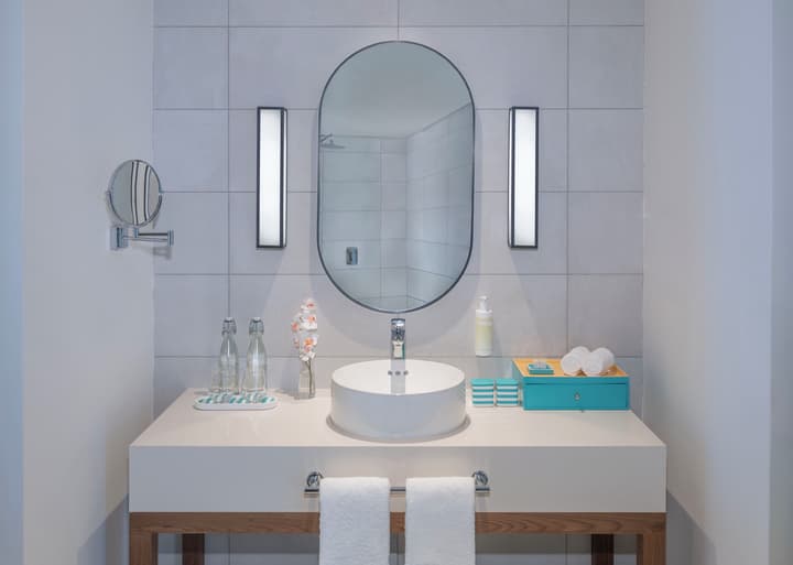 Avani Plus Barbarons Seychelles Resort