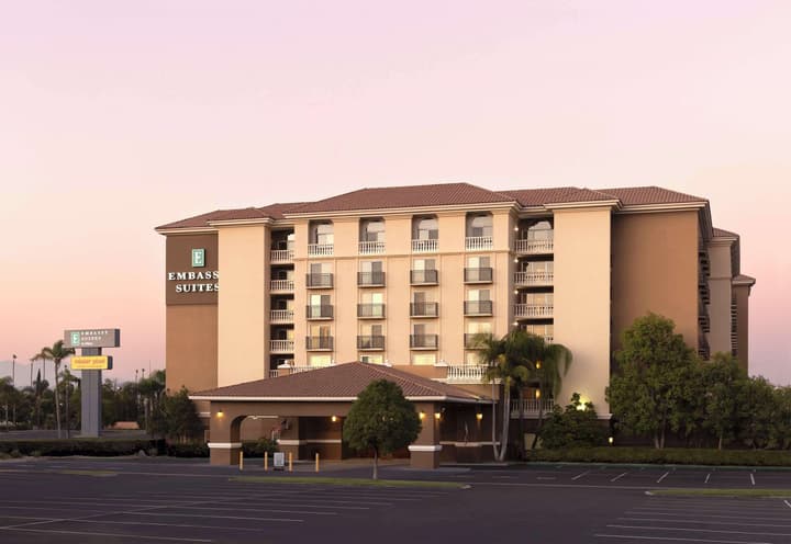 Embassy Suites by Hilton Anaheim North