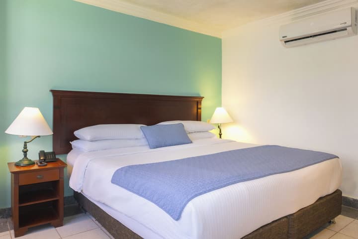Hotel Faranda Express Puerta Del Sol Barranquilla, A Member of Radisson Individuals