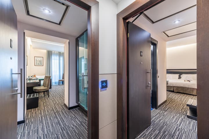 Best Western Plus Hotel Universo