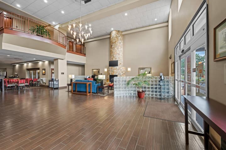 Comfort Suites Near Gettysburg Battlefield Visitor Center